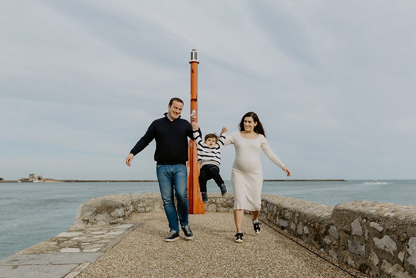 Shooting Photo Grossesse Famille Pays Basque